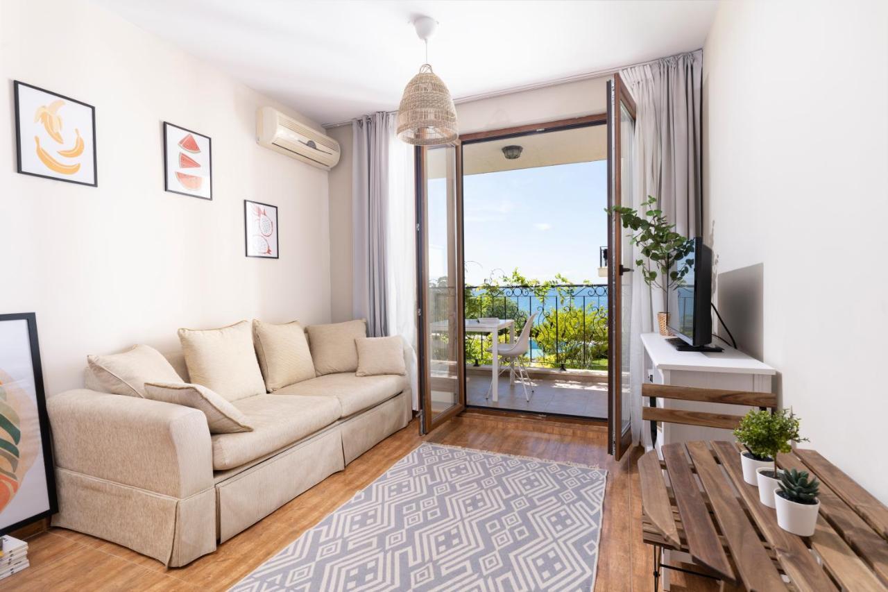 Royal Bay With Self Check-in Aparthotel Sveti Vlas