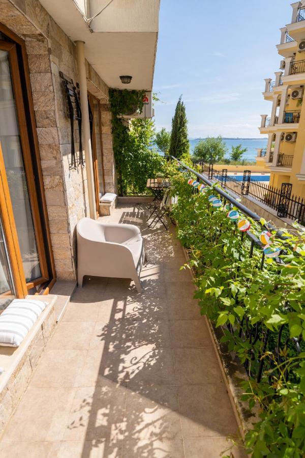 Royal Bay With Self Check-in 3* Sveti Vlas