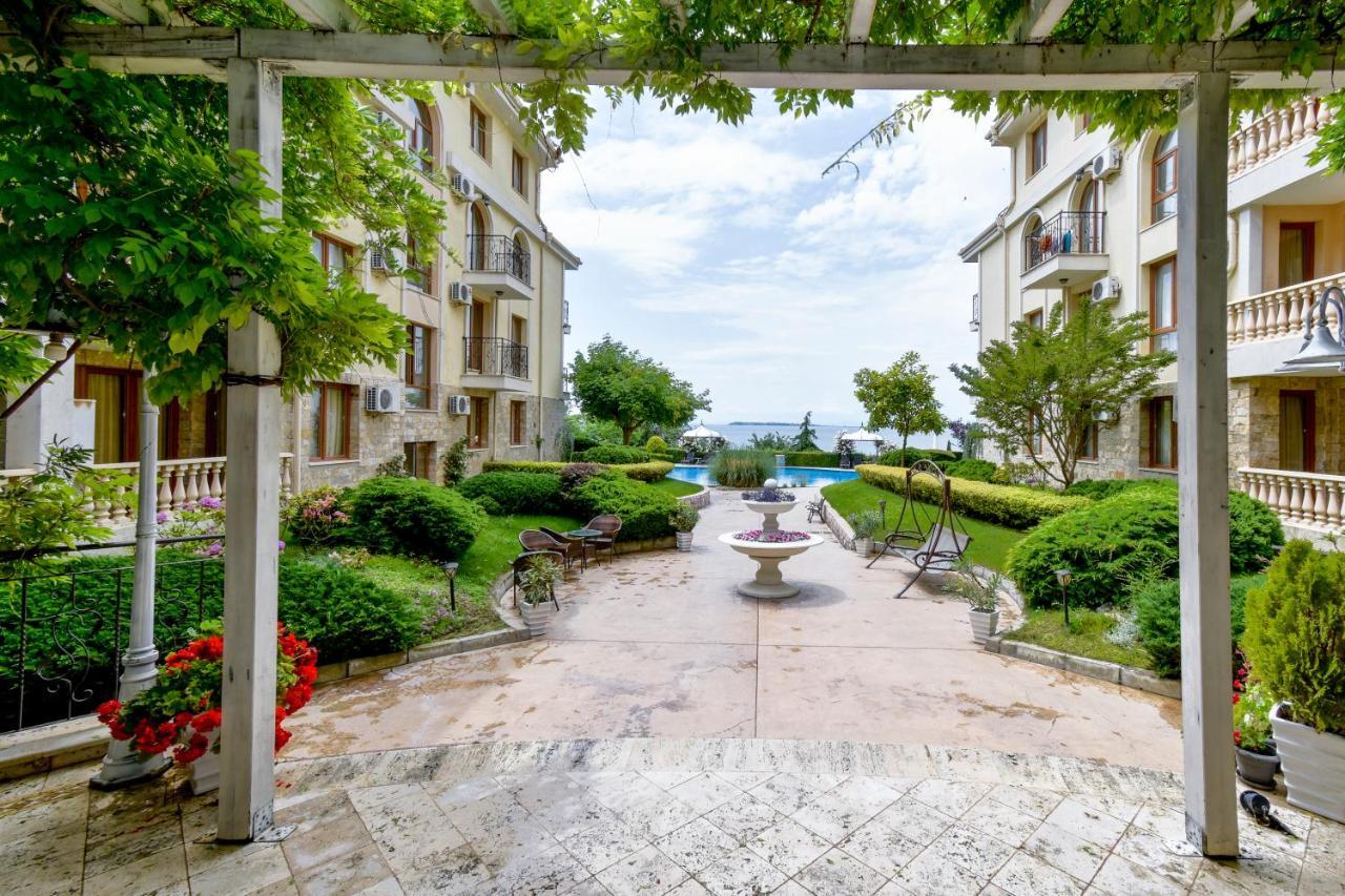 Royal Bay With Self Check-in 3* Sveti Vlas